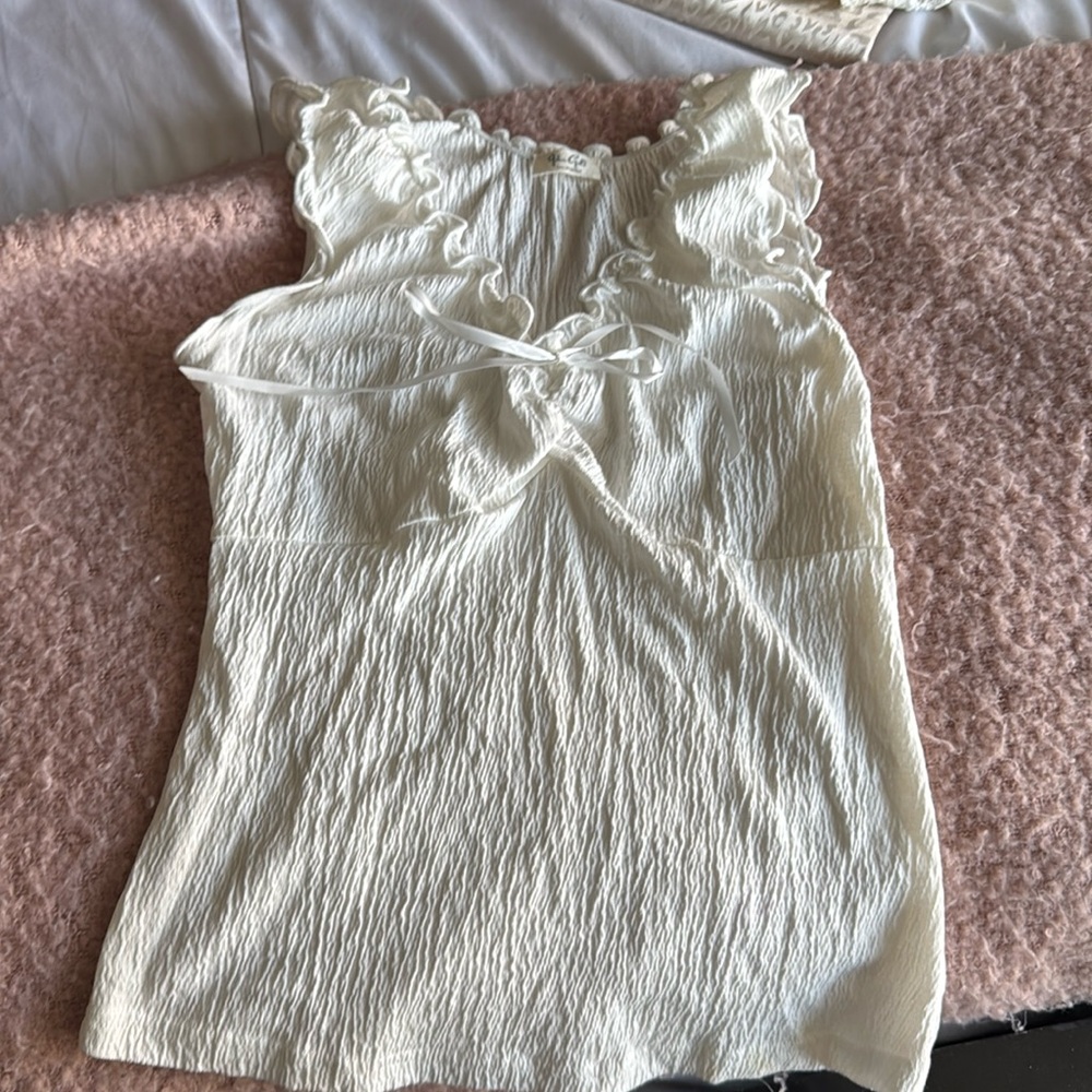 Brandy Melville John Galt White Malenas Top